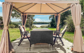 Nice Apartment In Wolin With Wifi, Wolin